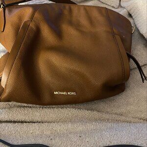 Michael Kors Evie Hobo Pebbled Leather Shoulder Bag Brown - Large